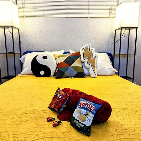 Private Rooms In Phoenix, Az 템피 외부 사진