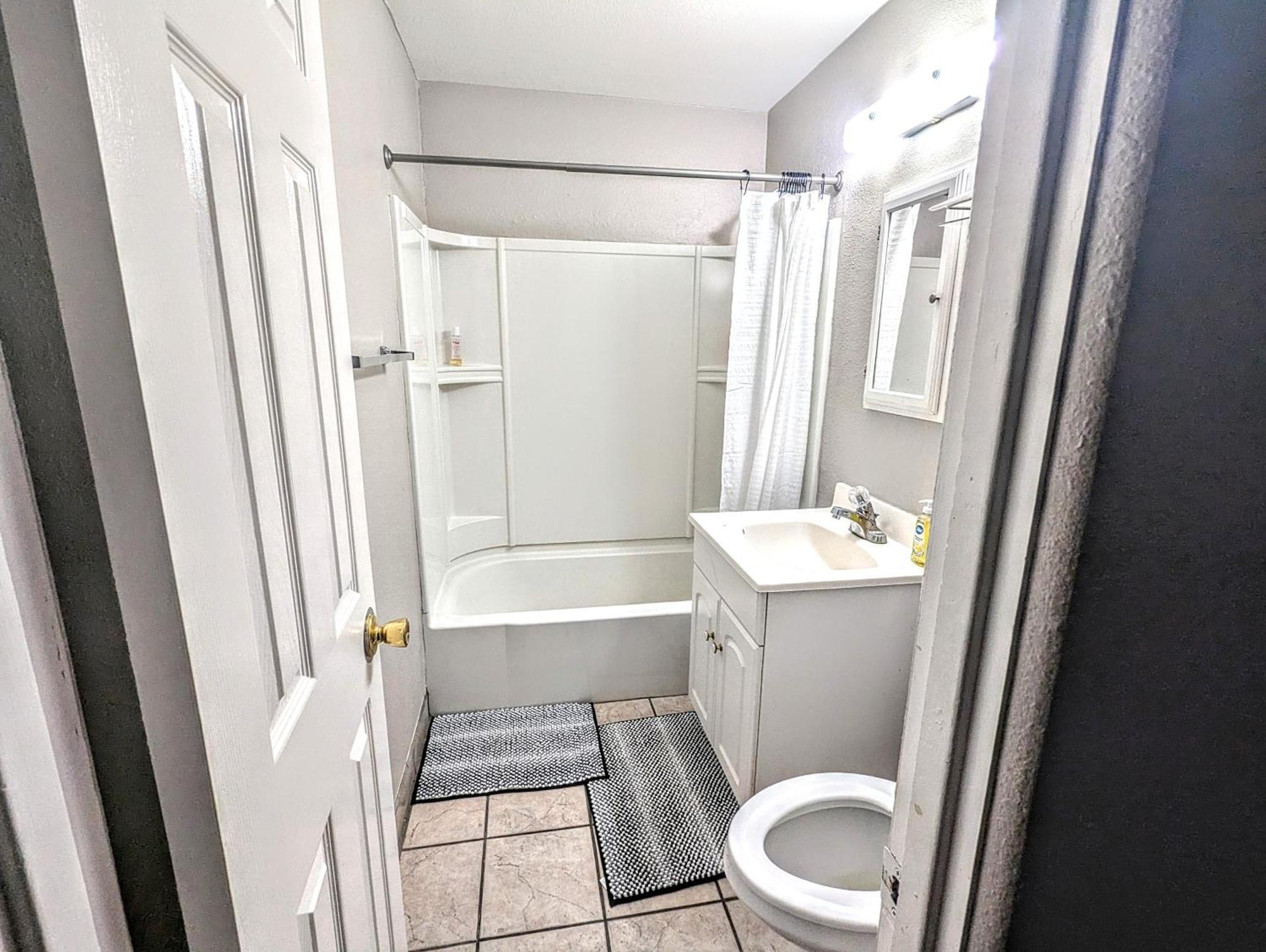 Private Rooms In Phoenix, Az 템피 외부 사진