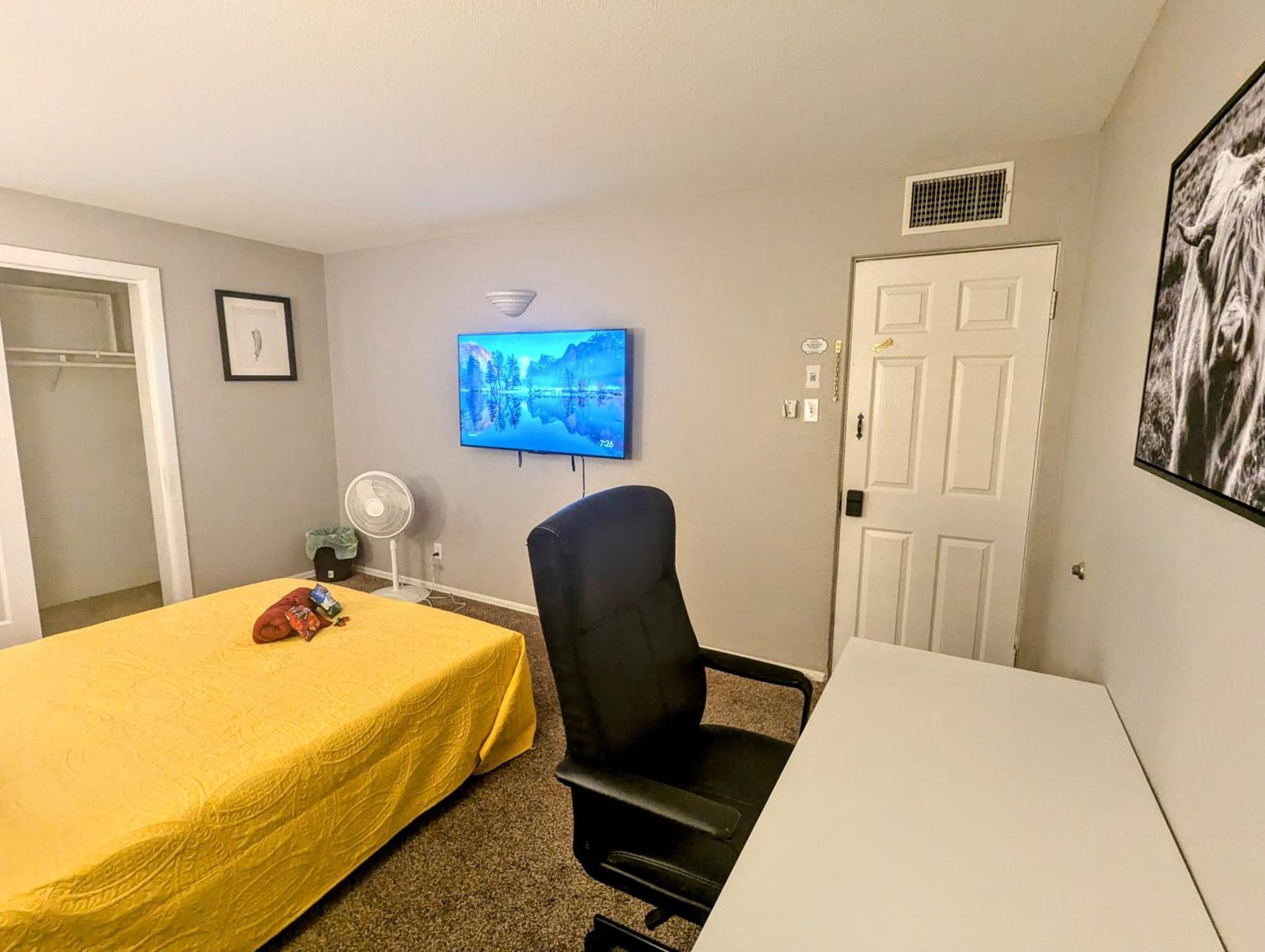 Private Rooms In Phoenix, Az 템피 외부 사진